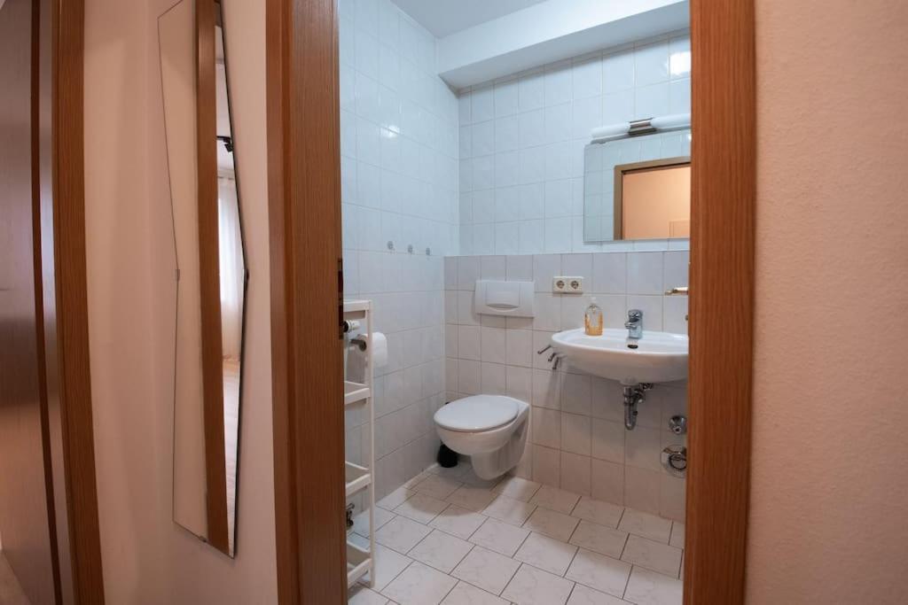 Moderne Einraumwohnung In Leipzig Mit Netflix Zugang Экстерьер фото